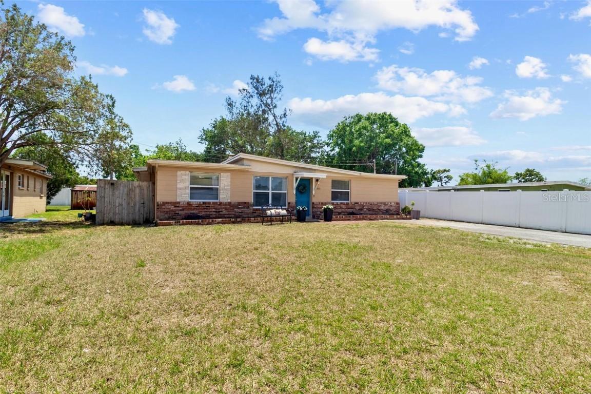 8184 Rose Ter., Seminole, FL 33777