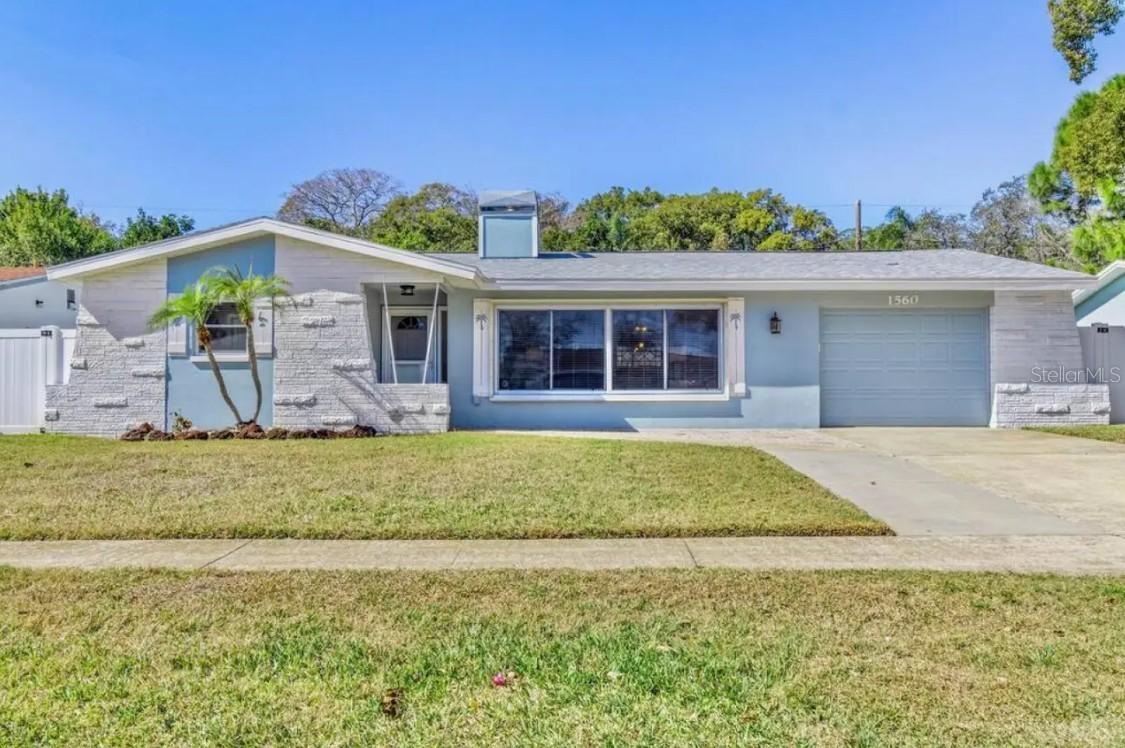 1560 Simmons Dr., Clearwater, FL 33756