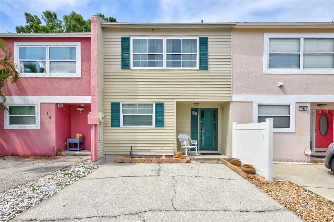 2811 S Pines Dr. #15, Largo, FL 33771