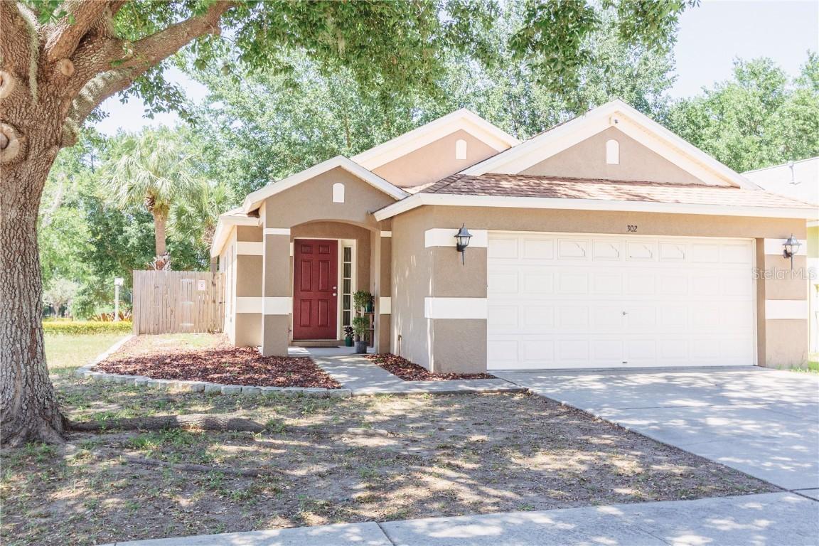 302 Summer Sails Dr., Valrico, FL 33594