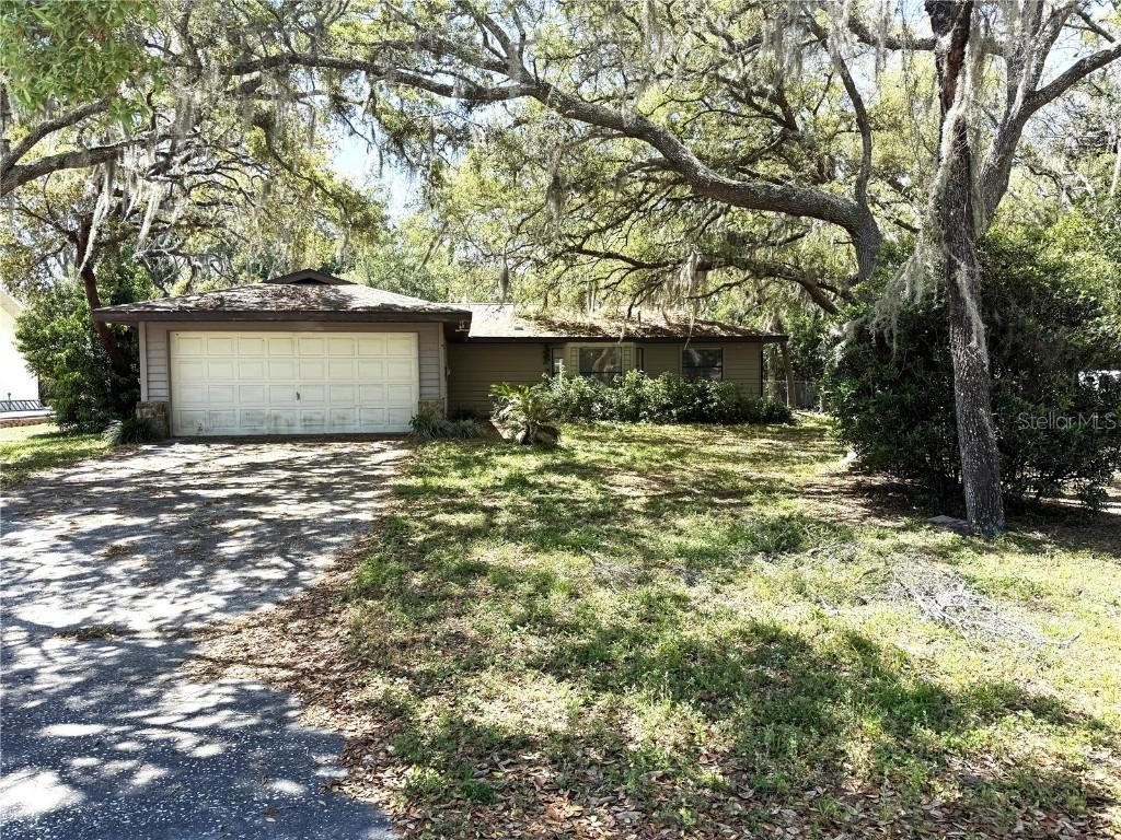 4160 S Oakhurst Dr., Homosassa, FL 34446