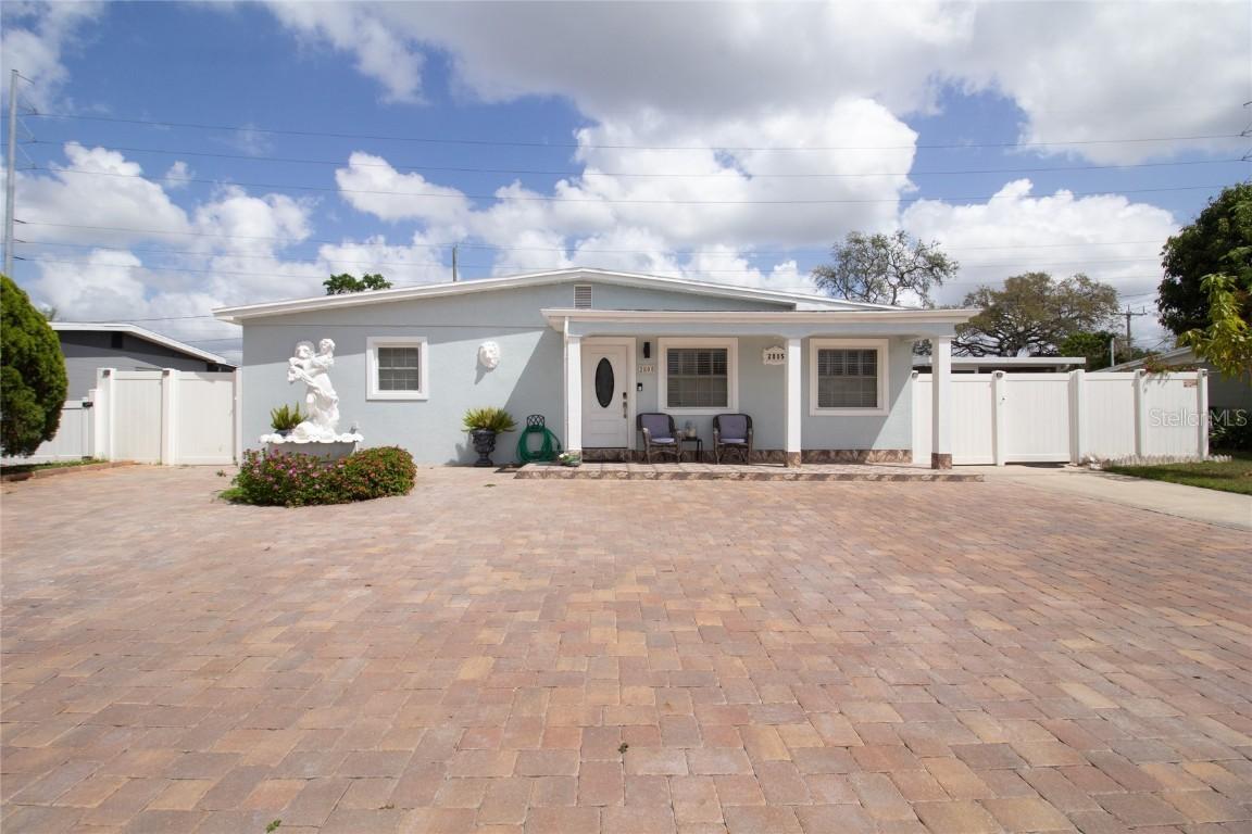 2805 W Patterson St, Tampa, FL 33614