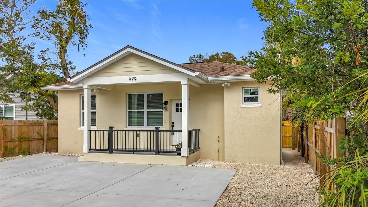 979 11th Ave., St Petersburg, FL 33705