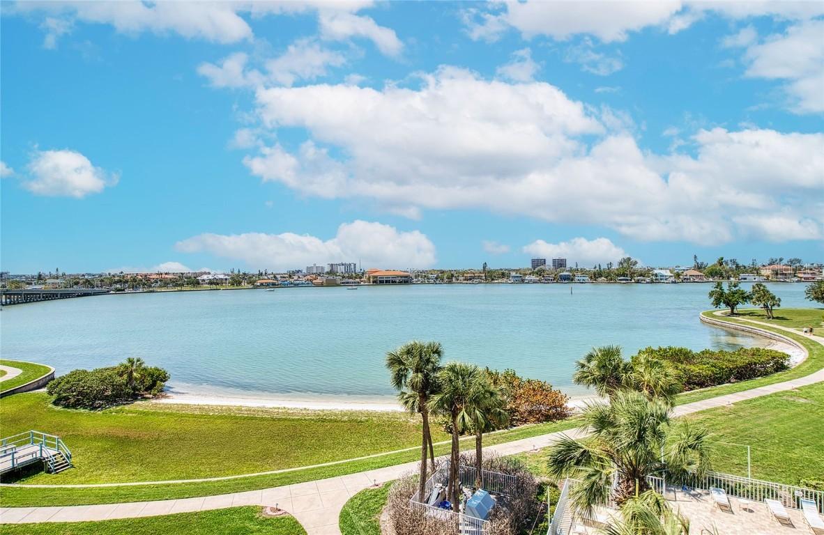 7872 Sailboat Key Blvd. #306, South Pasadena, FL 33707