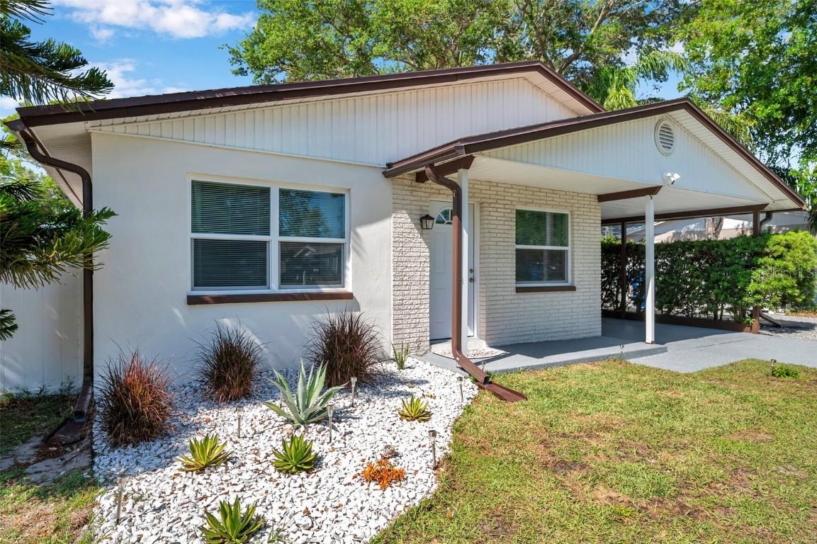 2873 Karen Ave., Largo, FL 33774