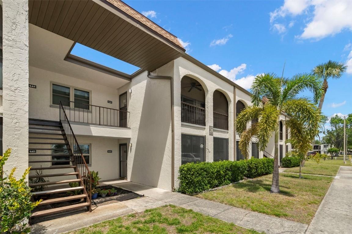 7701 Starkey Rd. #445, Seminole, FL 33777
