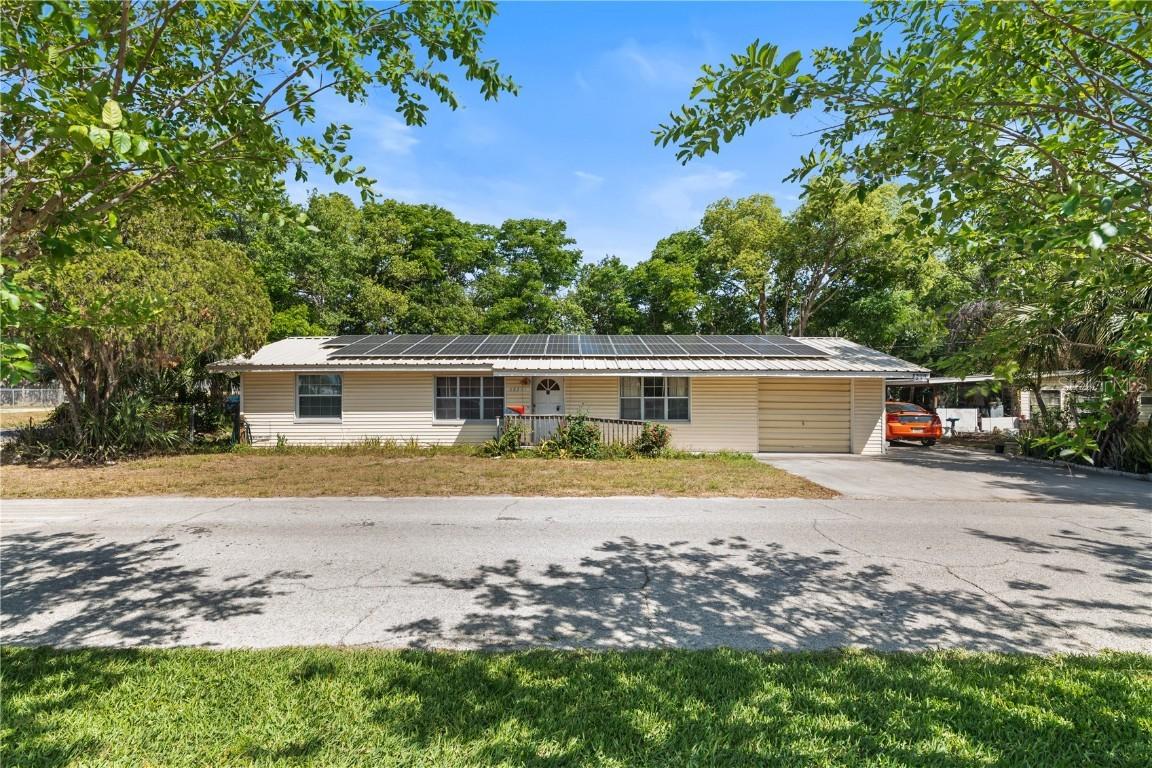38351 7th Ave., Zephyrhills, FL 33542