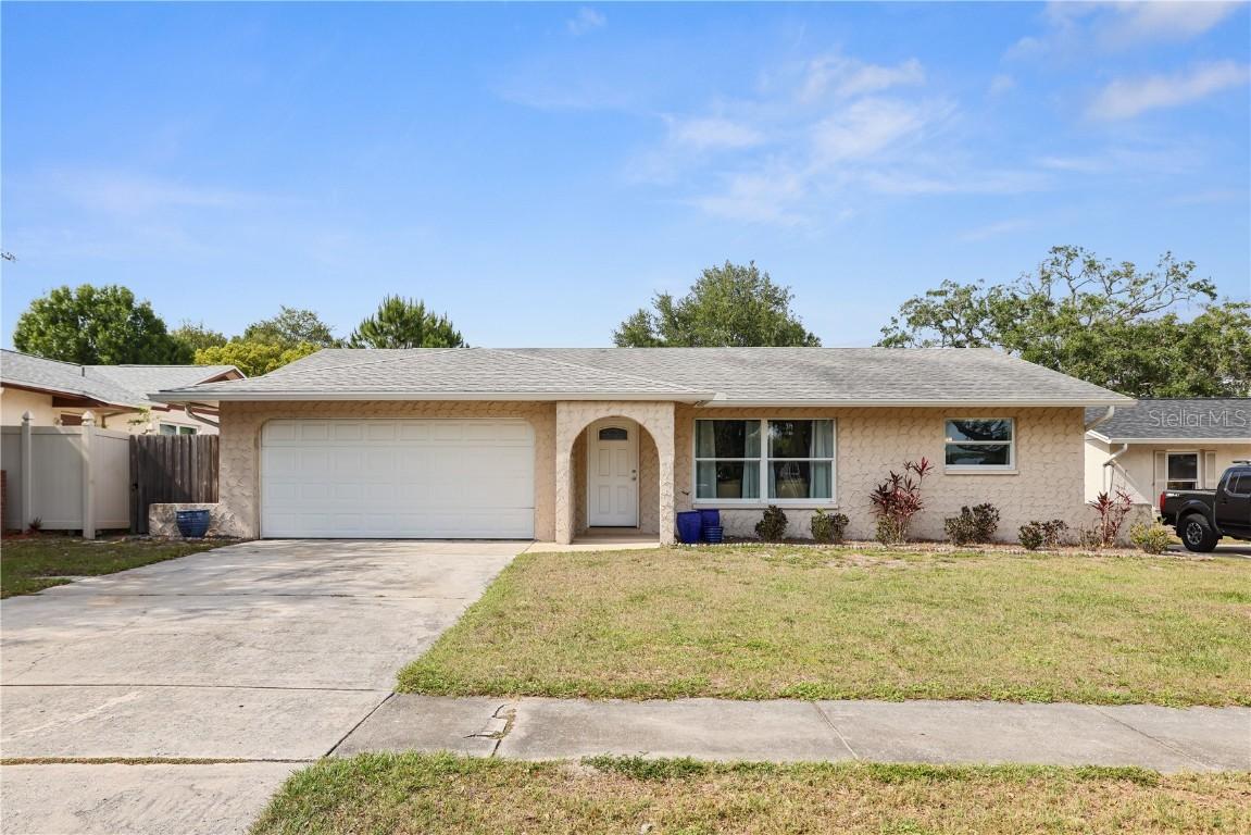 2964 Catherine Dr., Clearwater, FL 33759