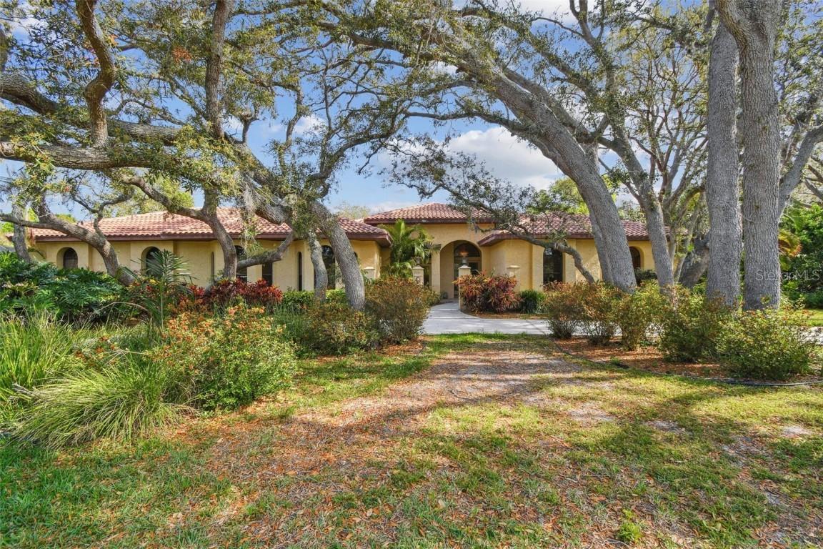 9611 125th St., Seminole, FL 33772