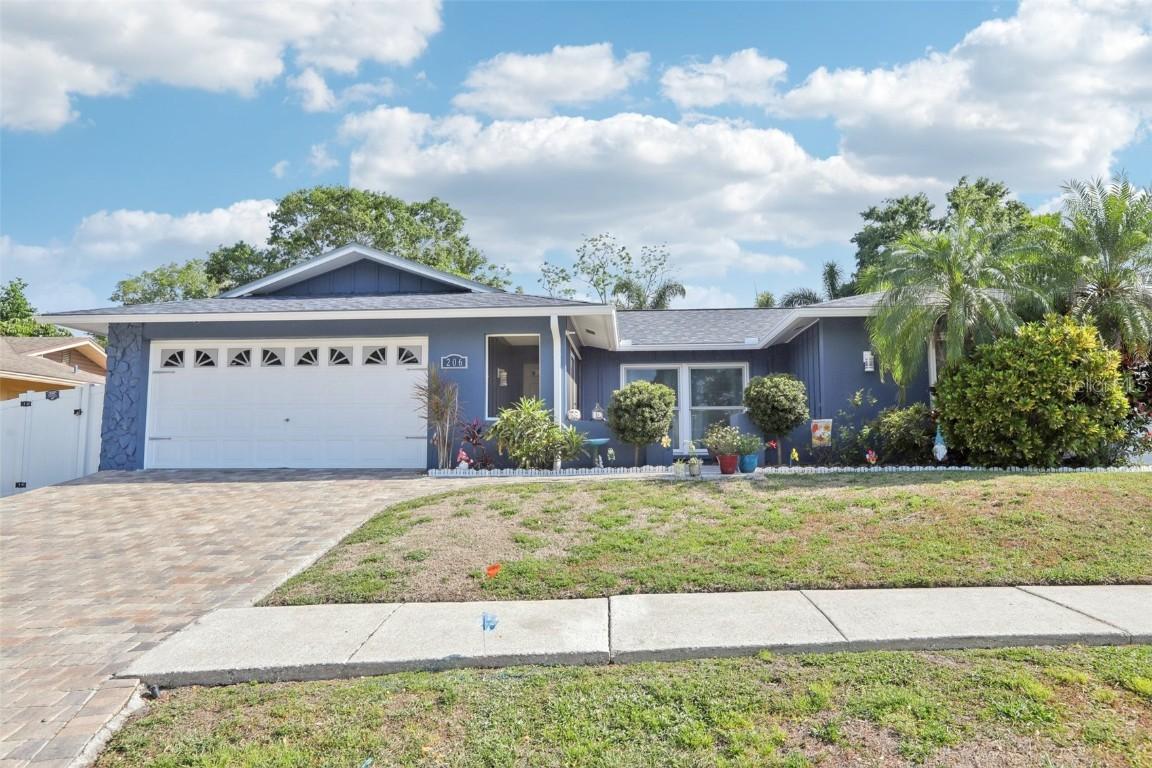 206 Timberview Dr., Safety Harbor, FL 34695