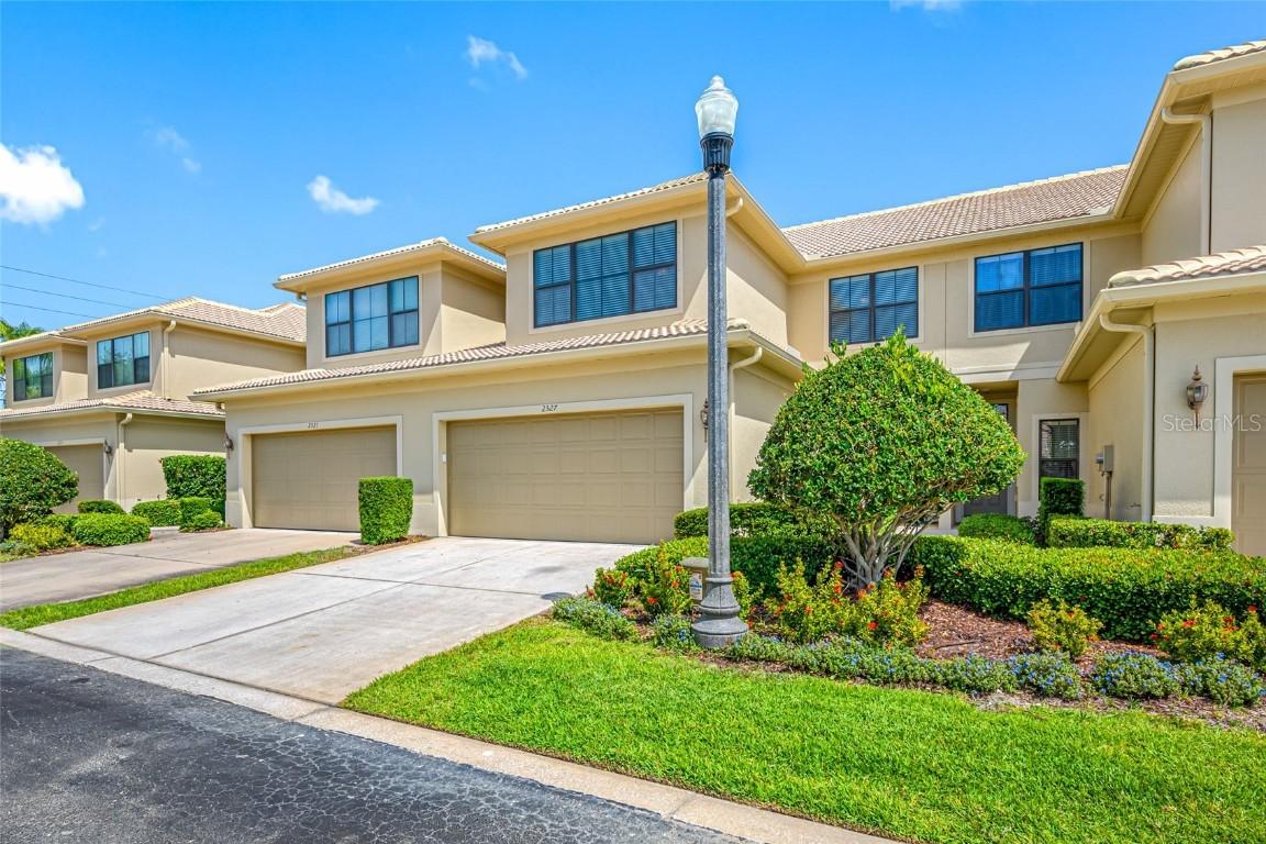 2527 Silverback Ct., Palm Harbor, FL 34684