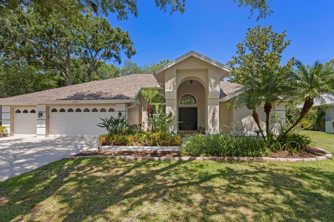 15819 Dawson Ridge Dr., Tampa, FL 33647