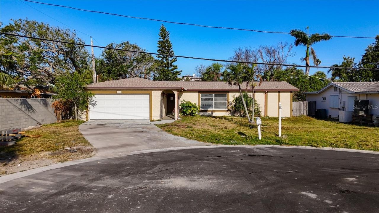 920 Palm Dr., Belleair Beach, FL 33786