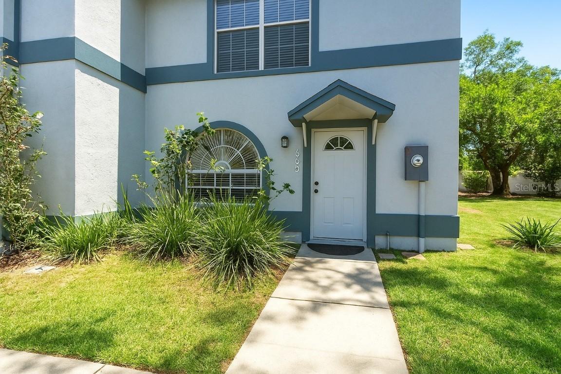 605 Bainbridge Dr., Brandon, FL 33511