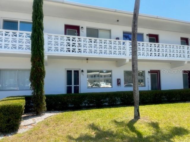 8320 112th St. #206, Seminole, FL 33772