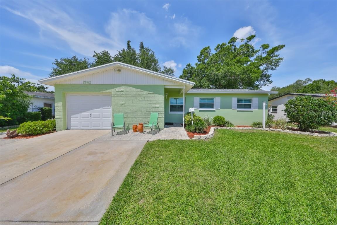 7542 20th St., St Petersburg, FL 33702