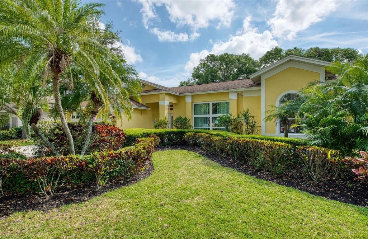 10321 Shady Oak Ln., Seminole, FL 33777
