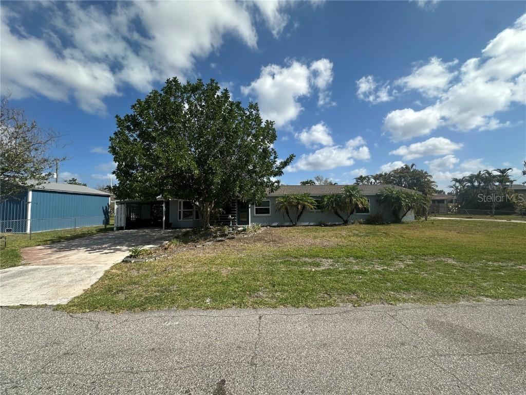 432 W 51st St W St., Palmetto, FL 34221