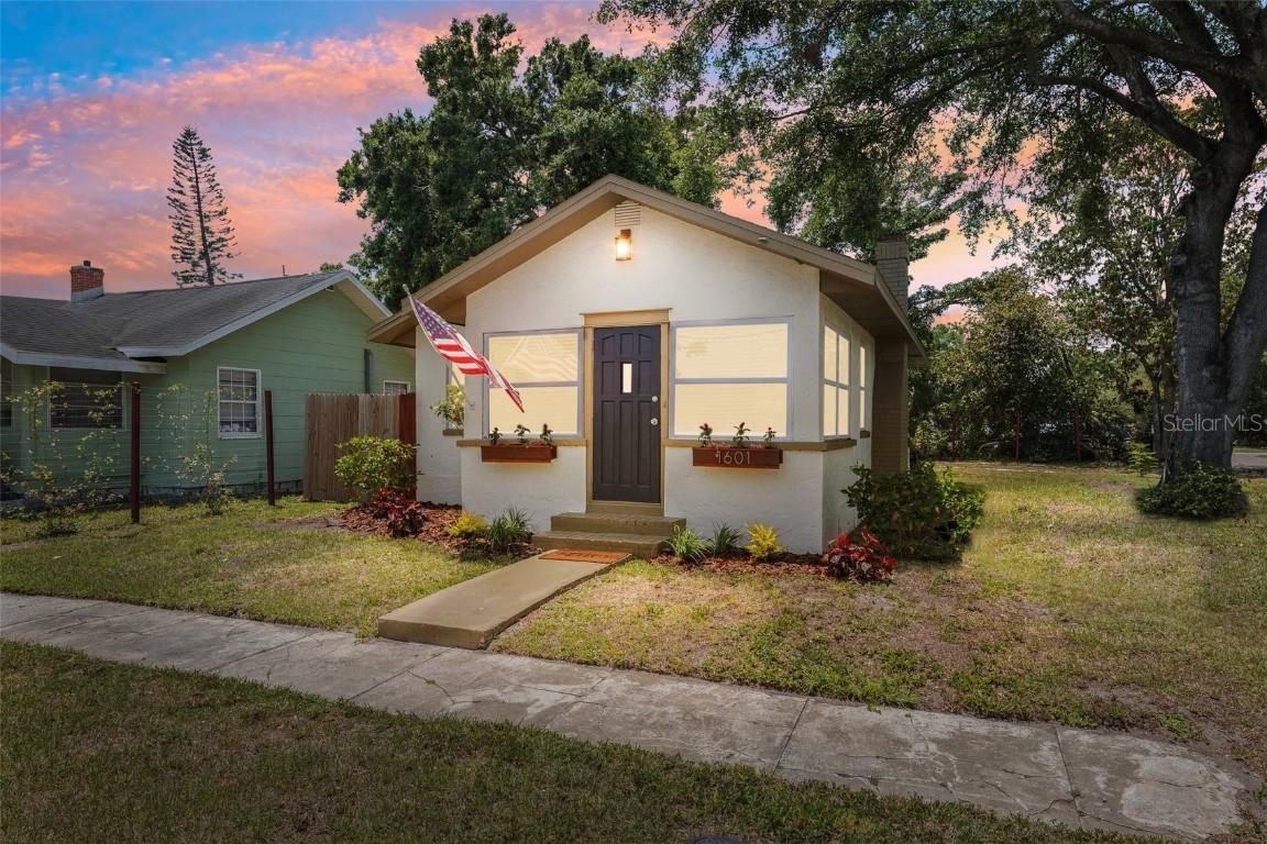 1601 54th St., Gulfport, FL 33707