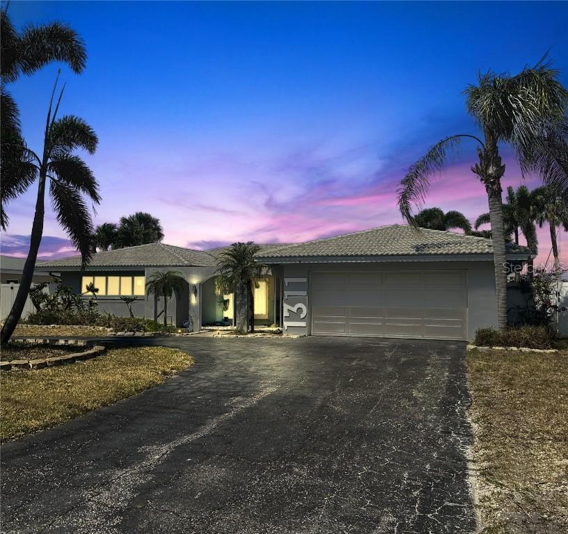 1311 Sea Gull Dr., St Petersburg, FL 33707
