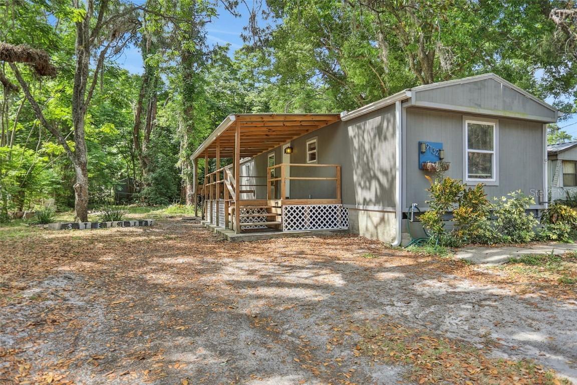 9132 Mango St., New Port Richey, FL 34654