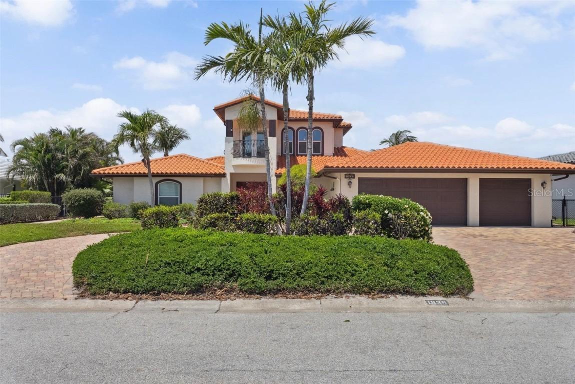 1939 Hawaii Ave., St Petersburg, FL 33703