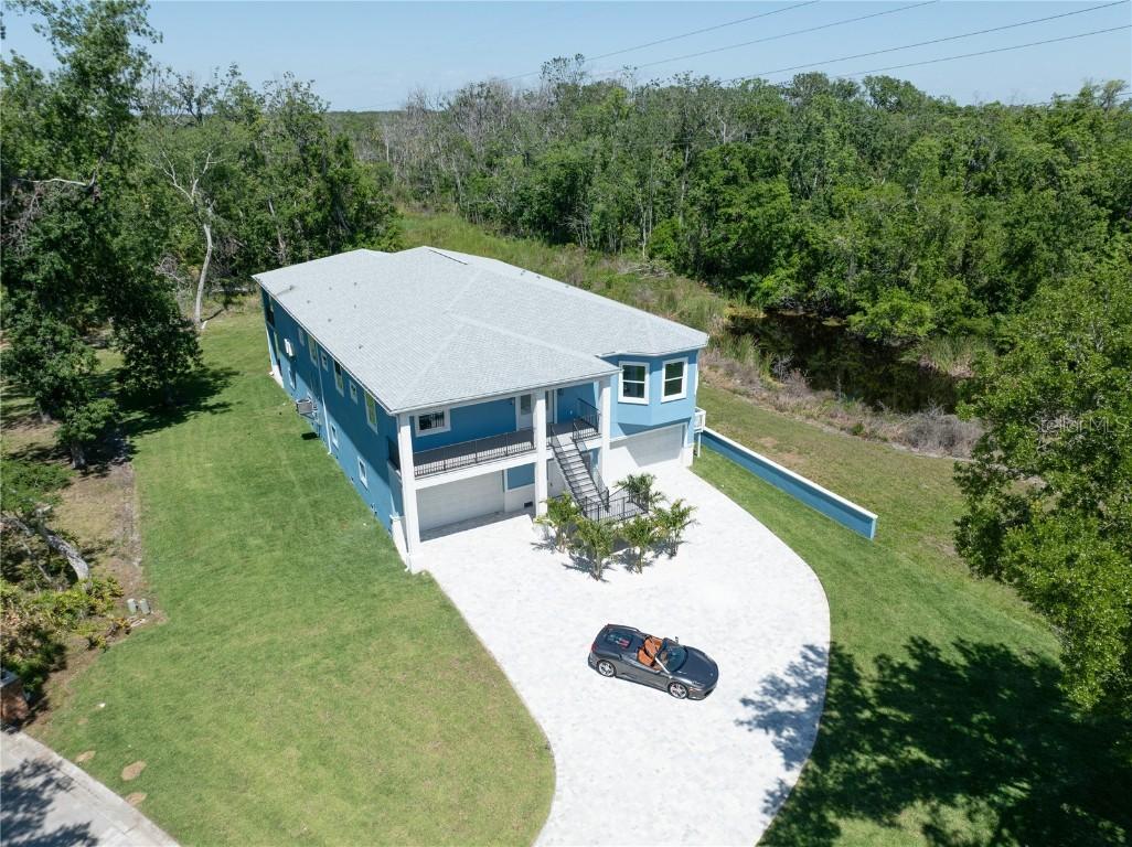 1033 Hammock Cir., Tarpon Springs, FL 34688
