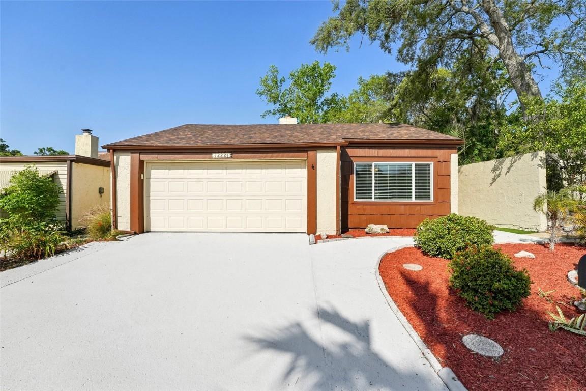 12221 Saddle Strap Row, Hudson, FL 34667