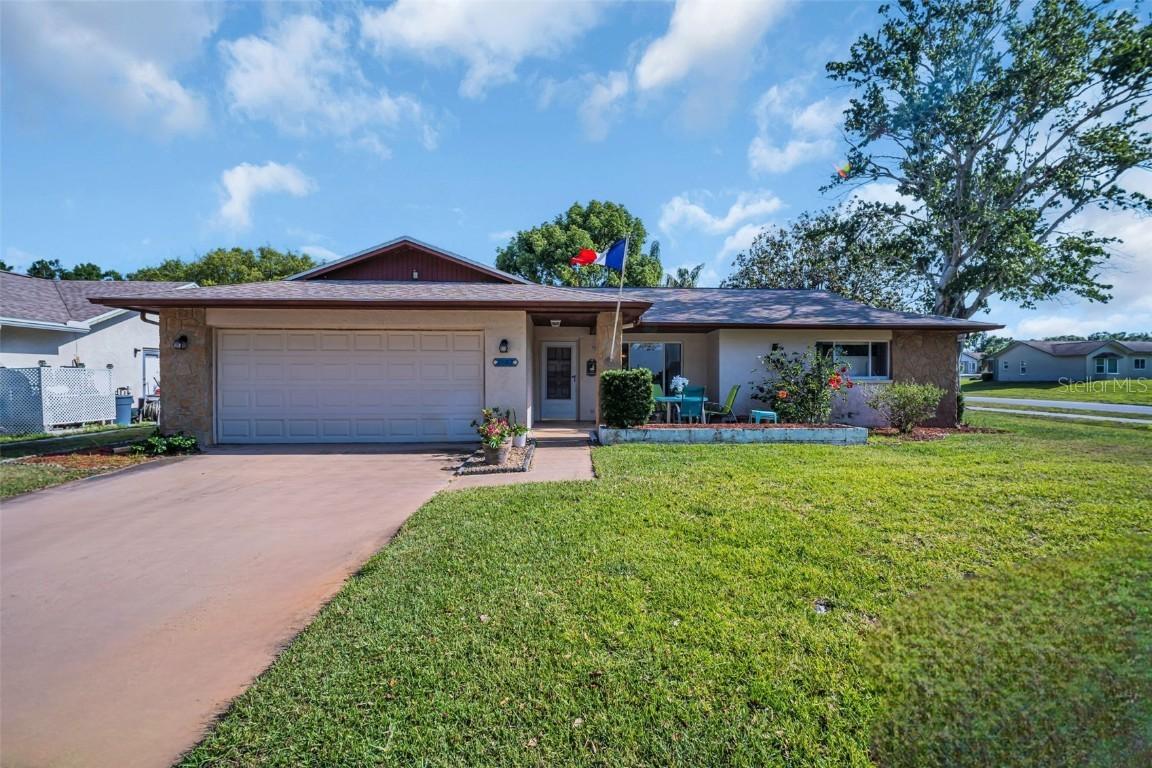 2967 Macalpin Dr., Palm Harbor, FL 34684