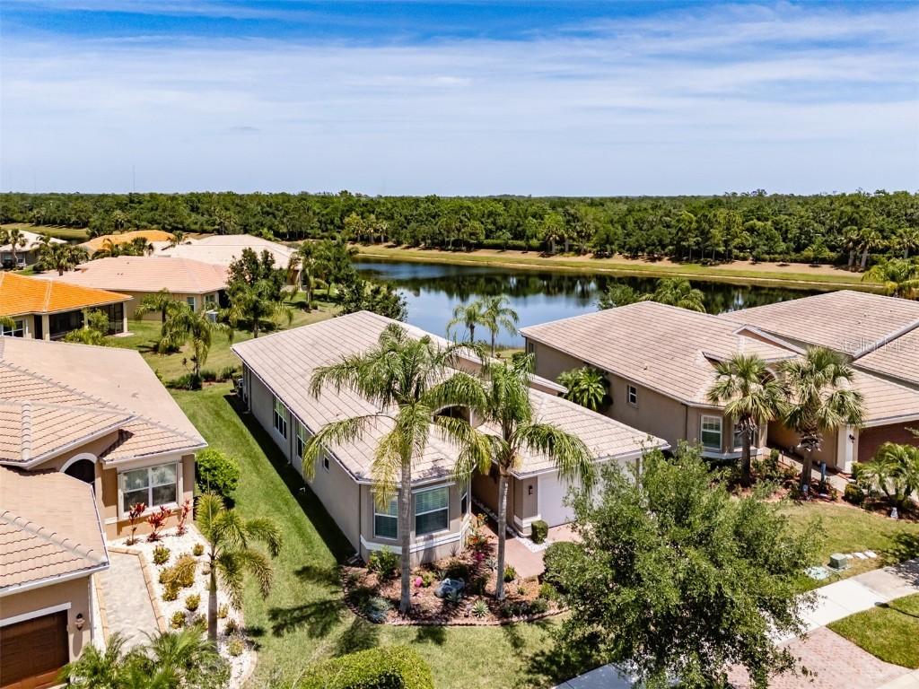 16106 Cedar Key Dr., Wimauma, FL 33598