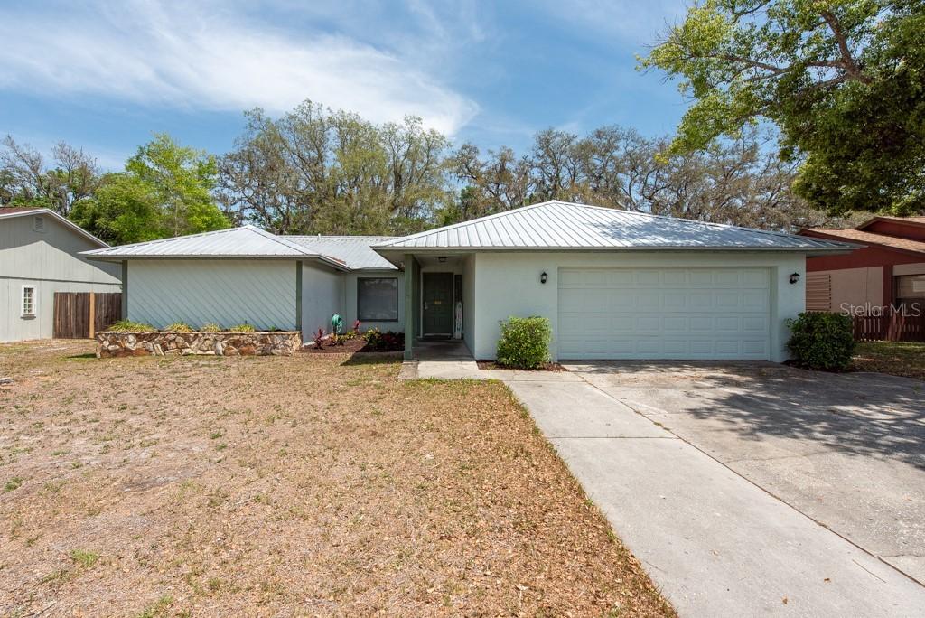 2336 Windsor Oaks Ave., Lutz, FL 33549