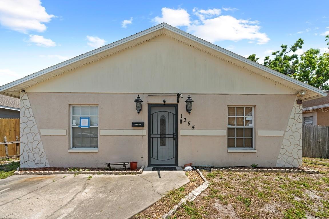 1354 33rd St., St Petersburg, FL 33712