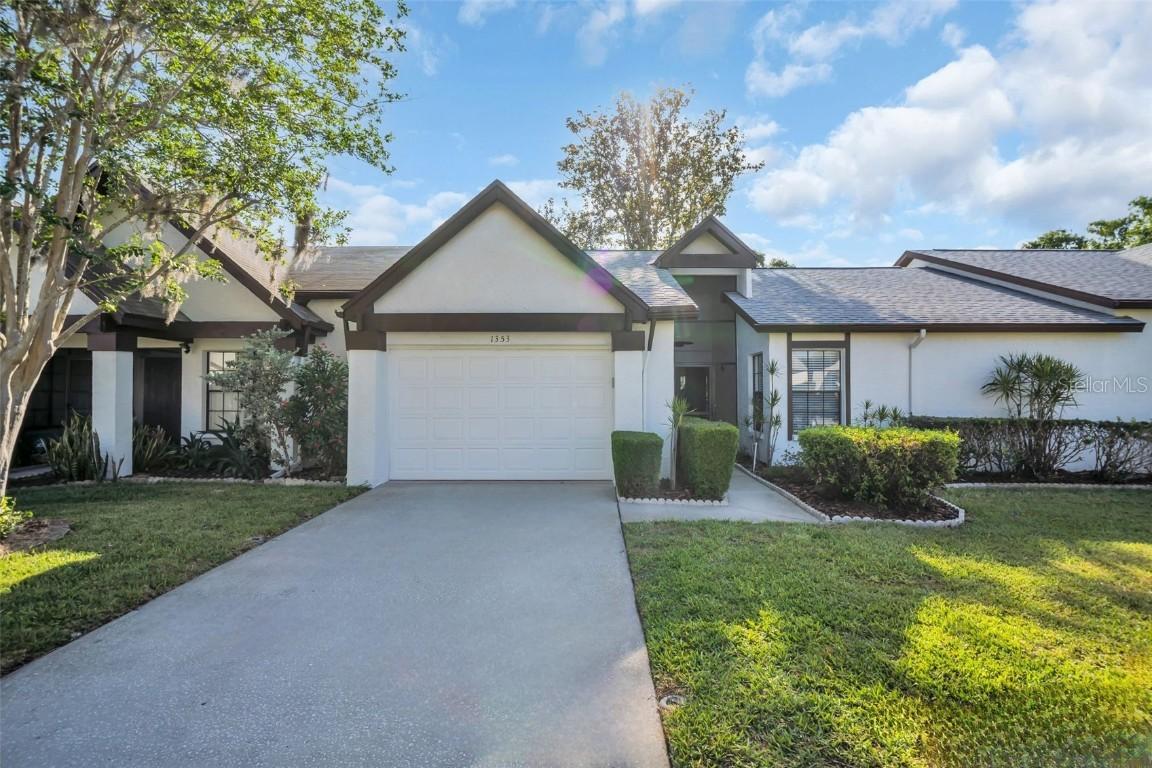 1353 Camelot Ct., Palm Harbor, FL 34684