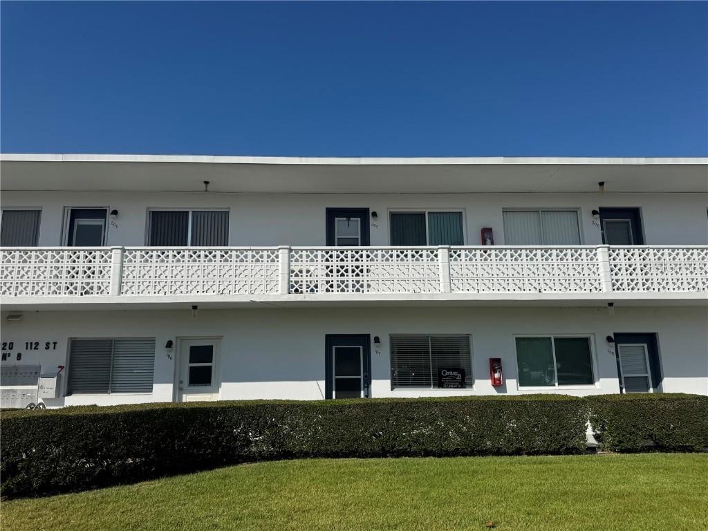 8320 112th St. #107, Seminole, FL 33772