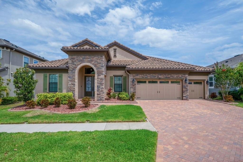 803 Floresta St., Brandon, FL 33511