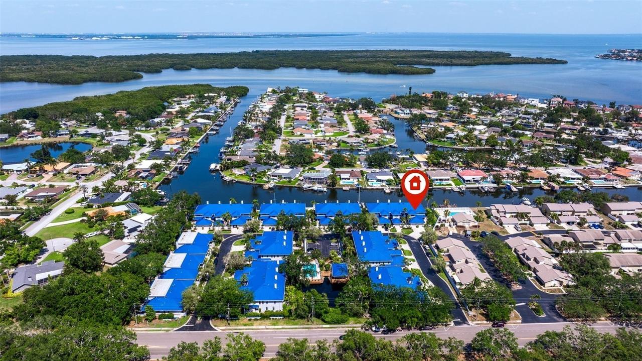 1625 Watermark Cir., St Petersburg, FL 33702
