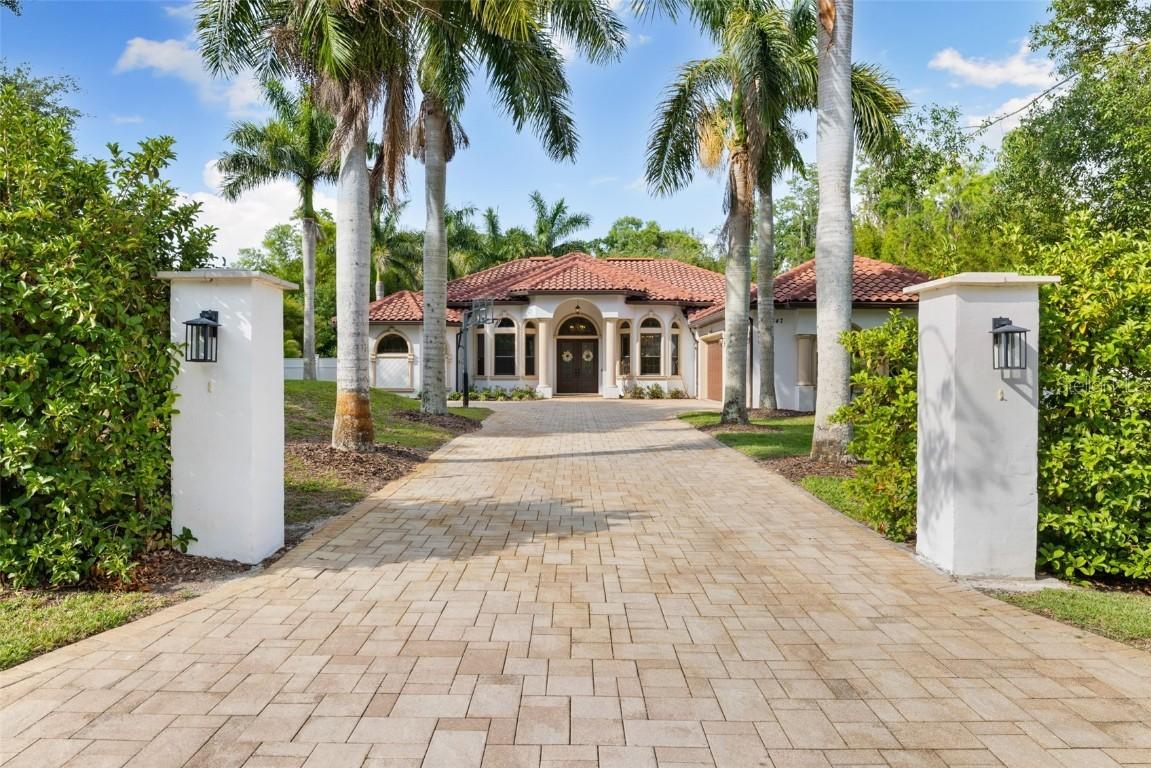 17347 Linda Vista Cir., Lutz, FL 33548