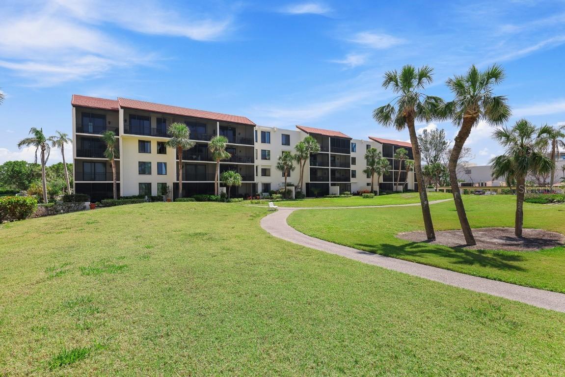 1935 Gulf Of Mexico Dr. #G7-304, Longboat Key, FL 34228