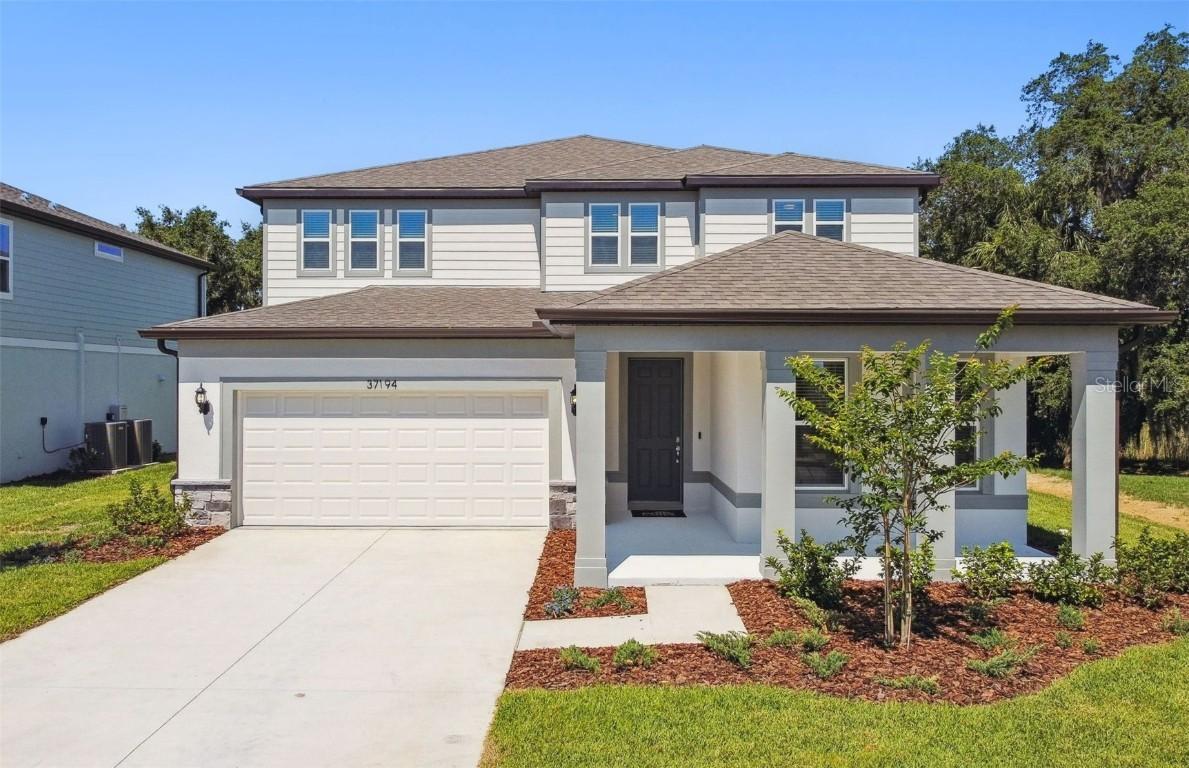 37194 Clinch Cir., Zephyrhills, FL 33540