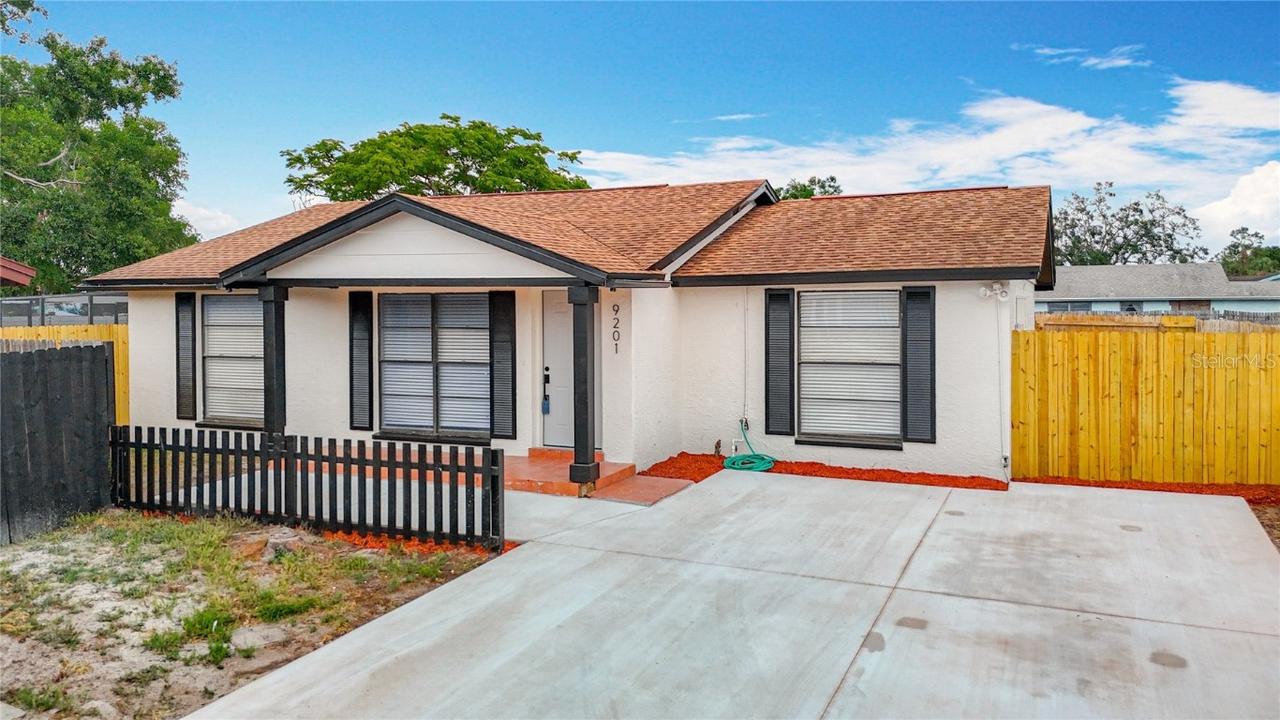 9201 Spy Glass Ct., Tampa, FL 33615