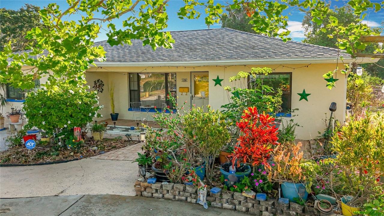 5100 Aragon Way, St Petersburg, FL 33705