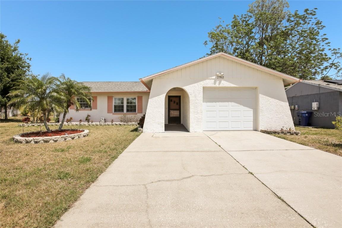 2702 Ochatilla Rd., Holiday, FL 34691