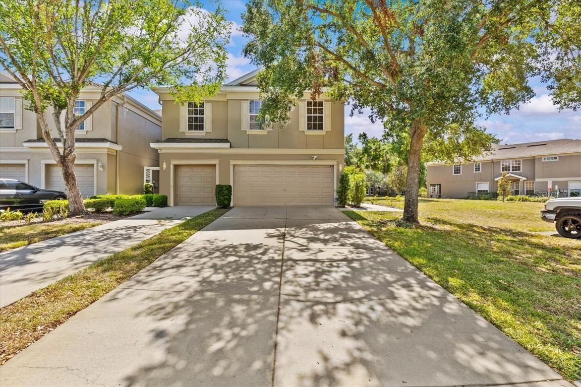 4105 Bismarck Palm Dr, Tampa, FL 33610