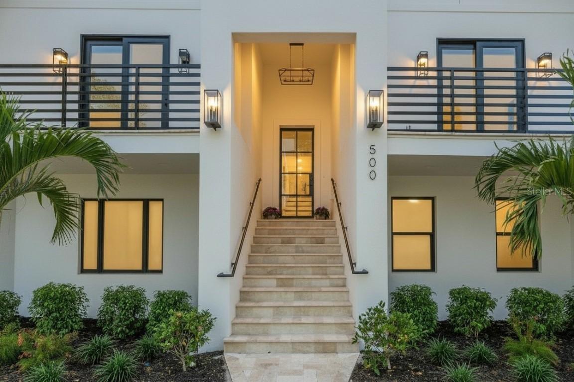500 E Davis Blvd., Tampa, FL 33606
