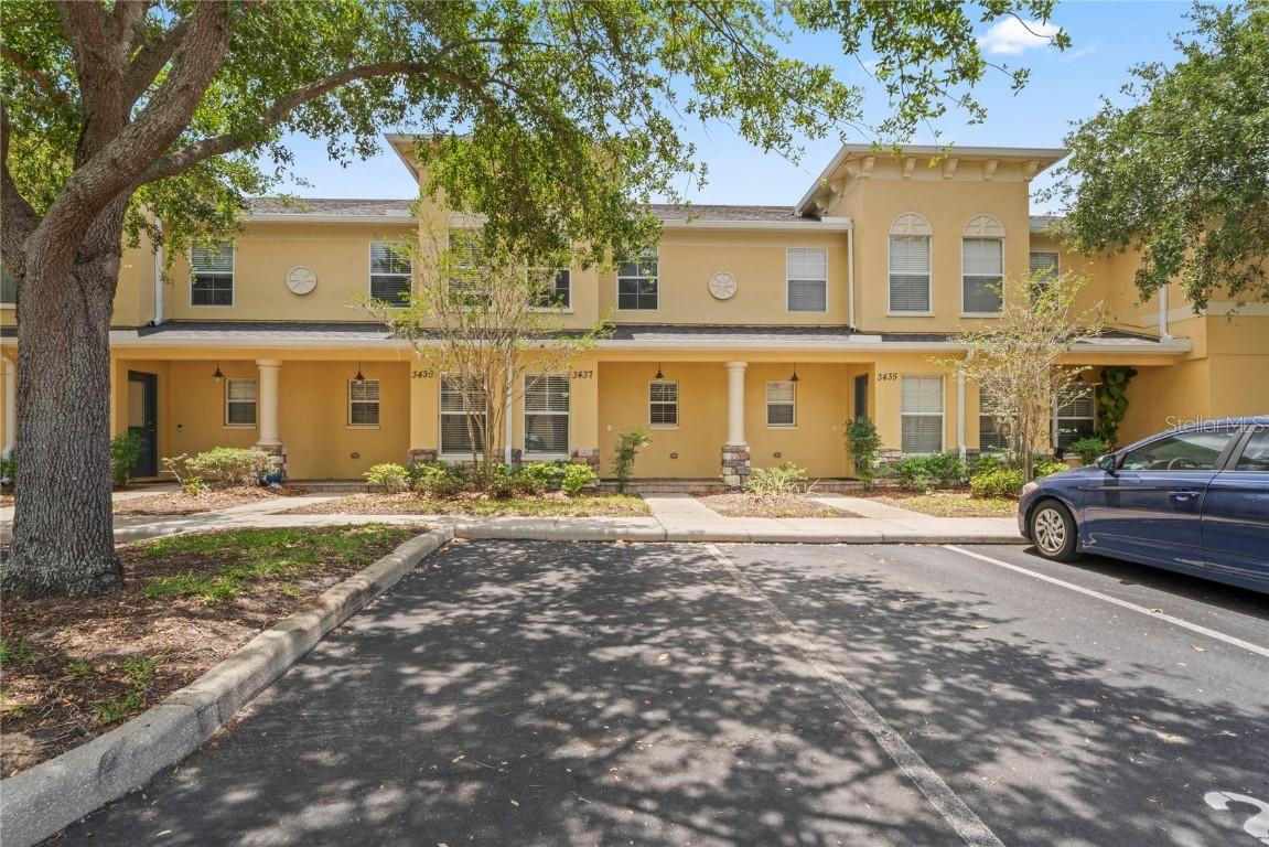 3437 Dragon View Ct., Valrico, FL 33594