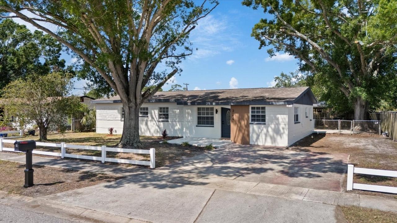 324 Country Club Dr., Oldsmar, FL 34677