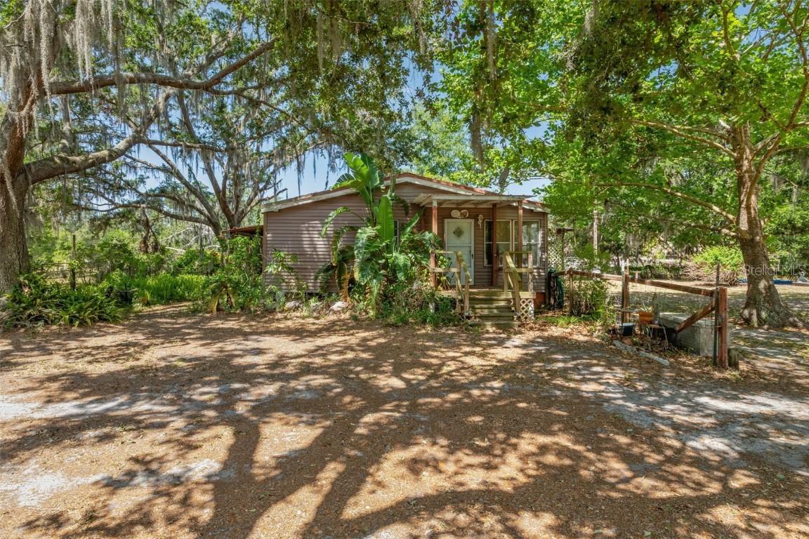 5940 Kelly Rd., Plant City, FL 33565