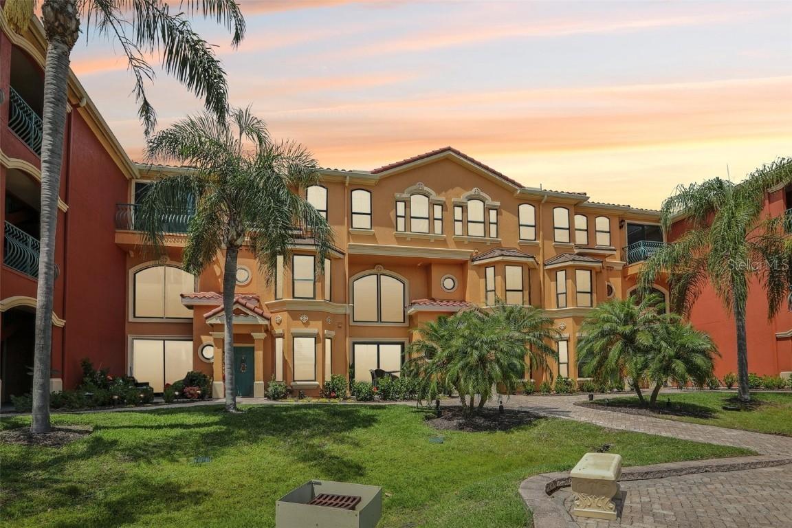 2757 Via Cipriani #1121B, Clearwater, FL 33764
