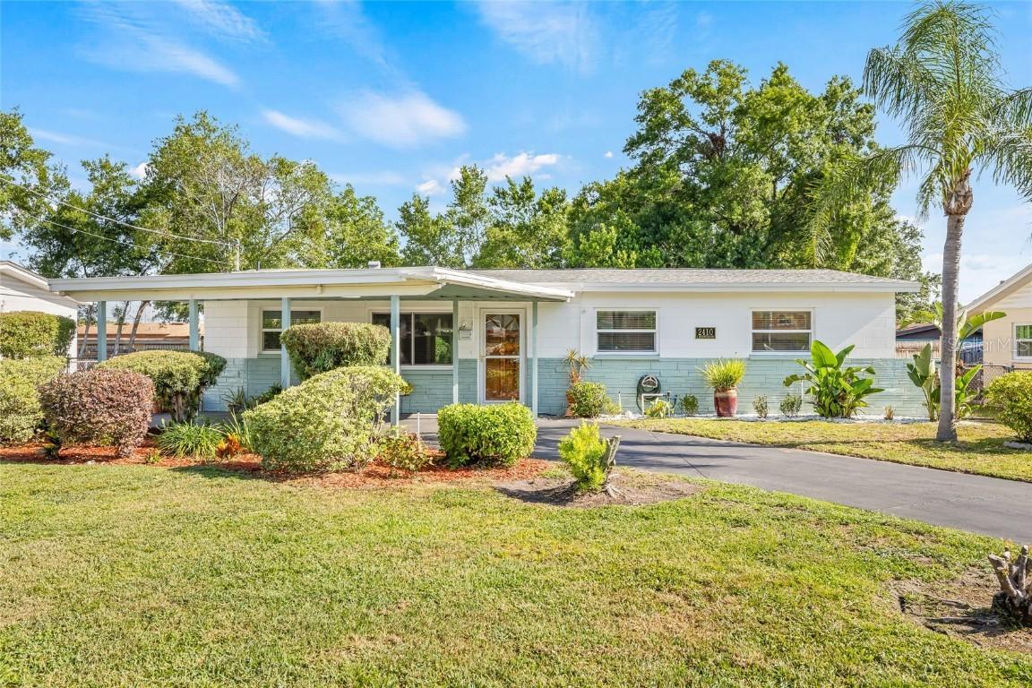 2410 E Bougainvillea Ave., Tampa, FL 33612