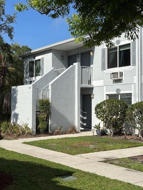 4127 Dolphin Dr., Tampa, FL 33617